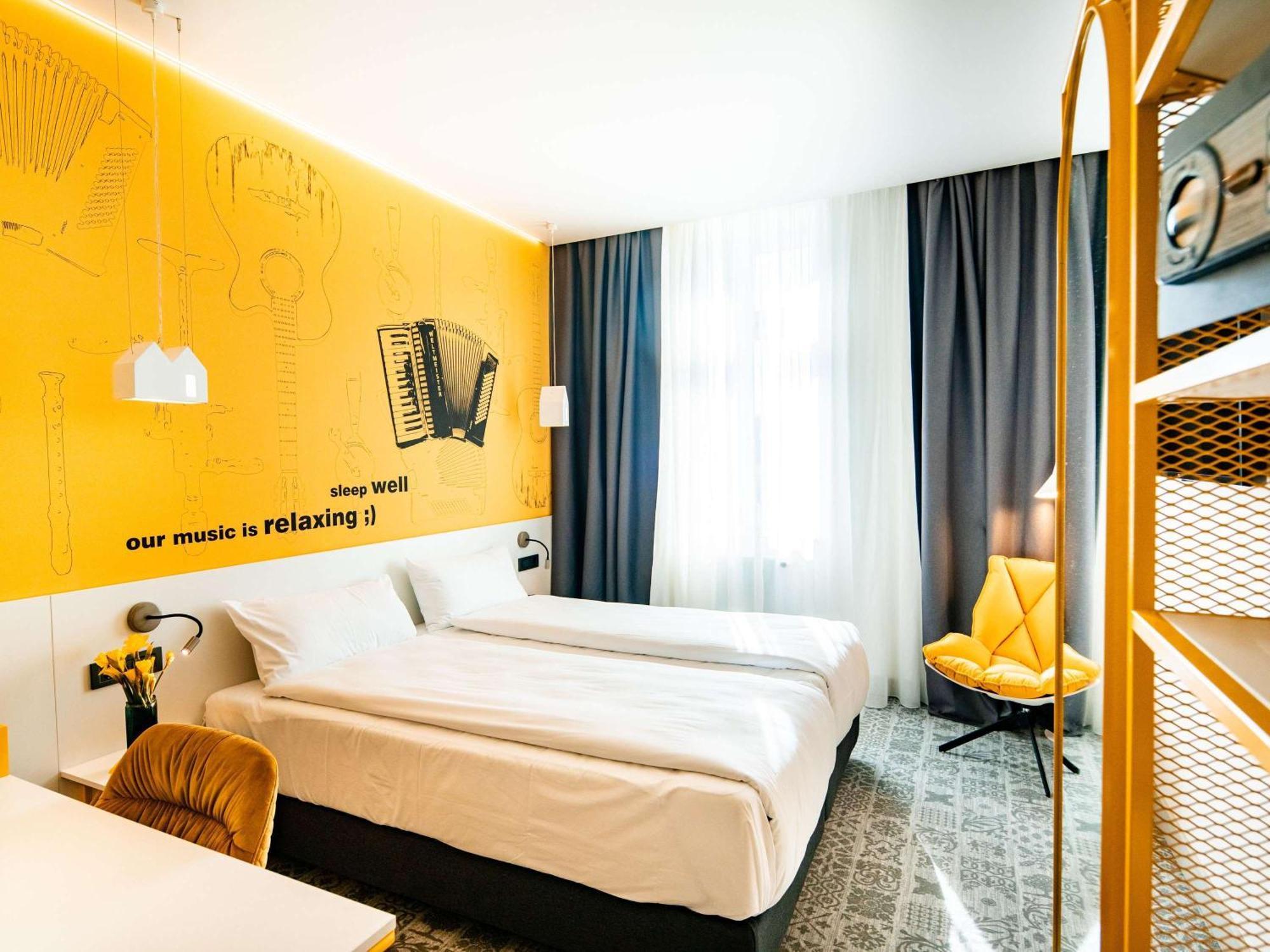 Ibis Styles Sibiu Arsenal Hotell Exteriör bild