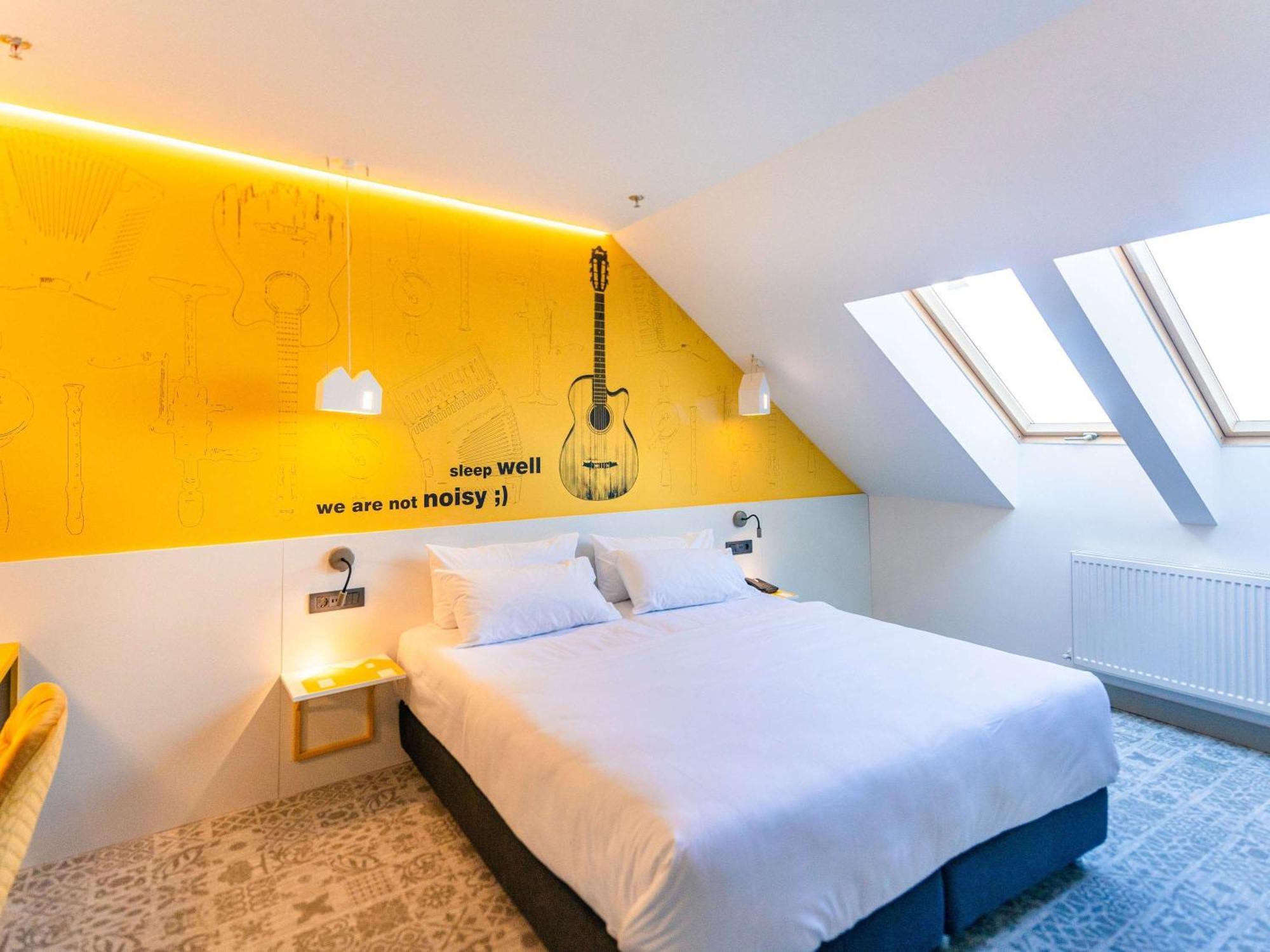 Ibis Styles Sibiu Arsenal Hotell Exteriör bild