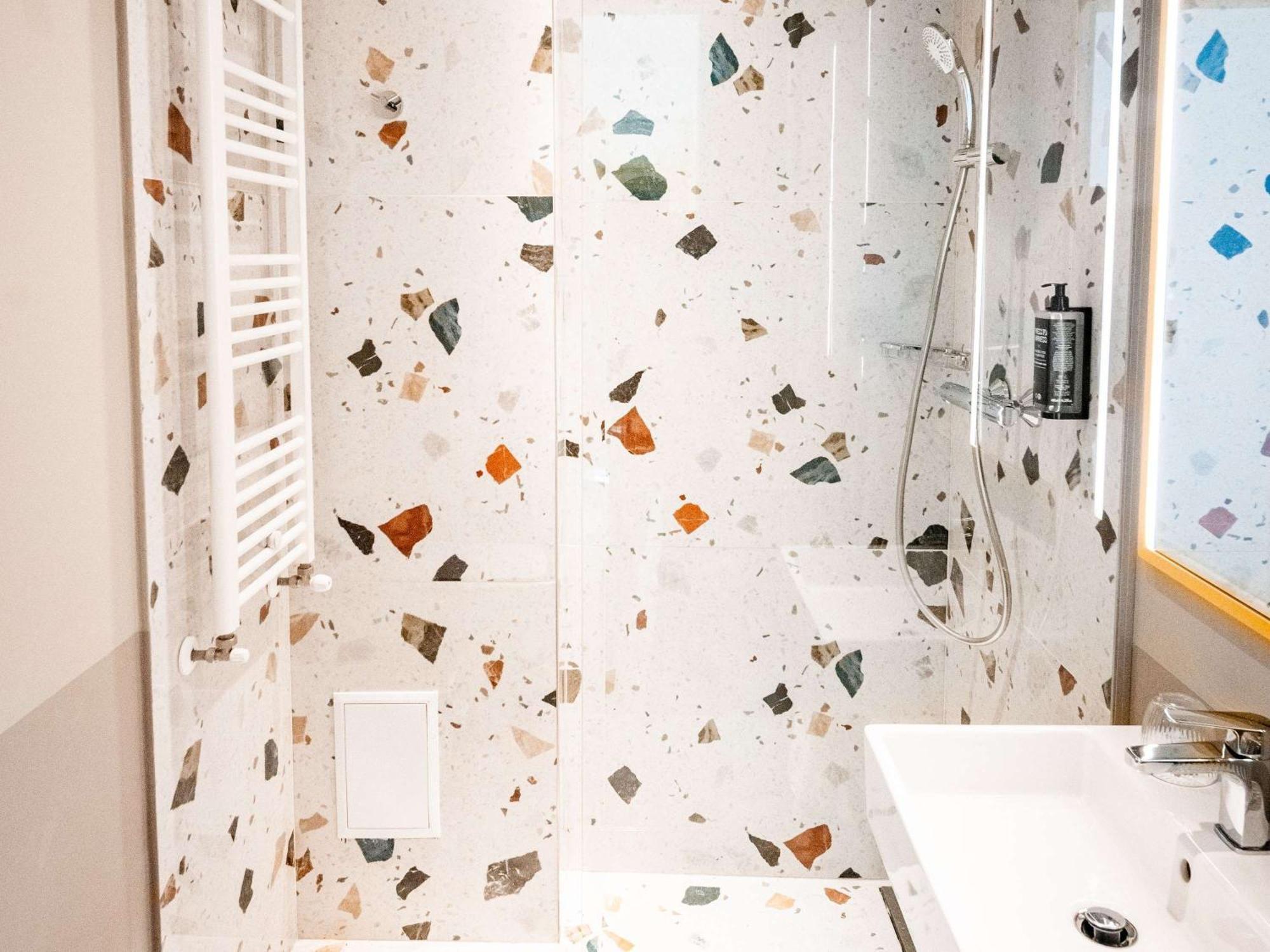 Ibis Styles Sibiu Arsenal Hotell Exteriör bild