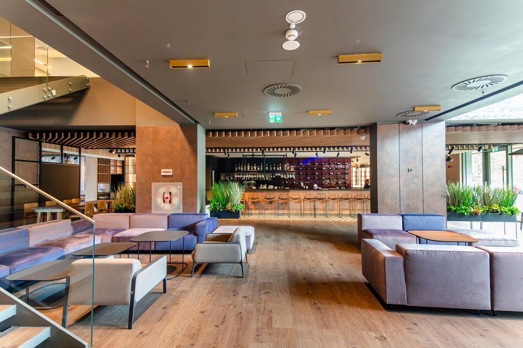 Ibis Styles Sibiu Arsenal Hotell Exteriör bild