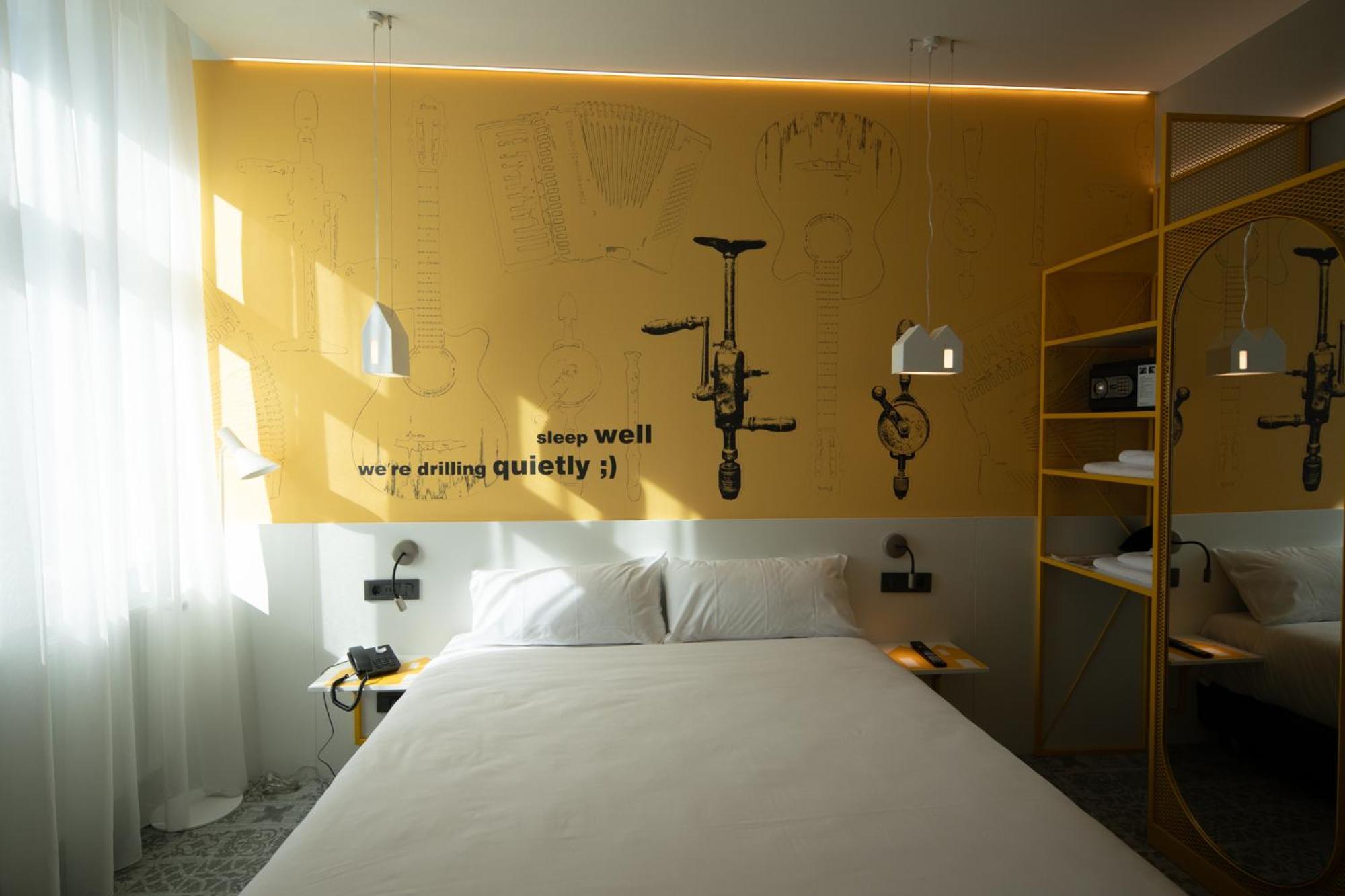 Ibis Styles Sibiu Arsenal Hotell Exteriör bild