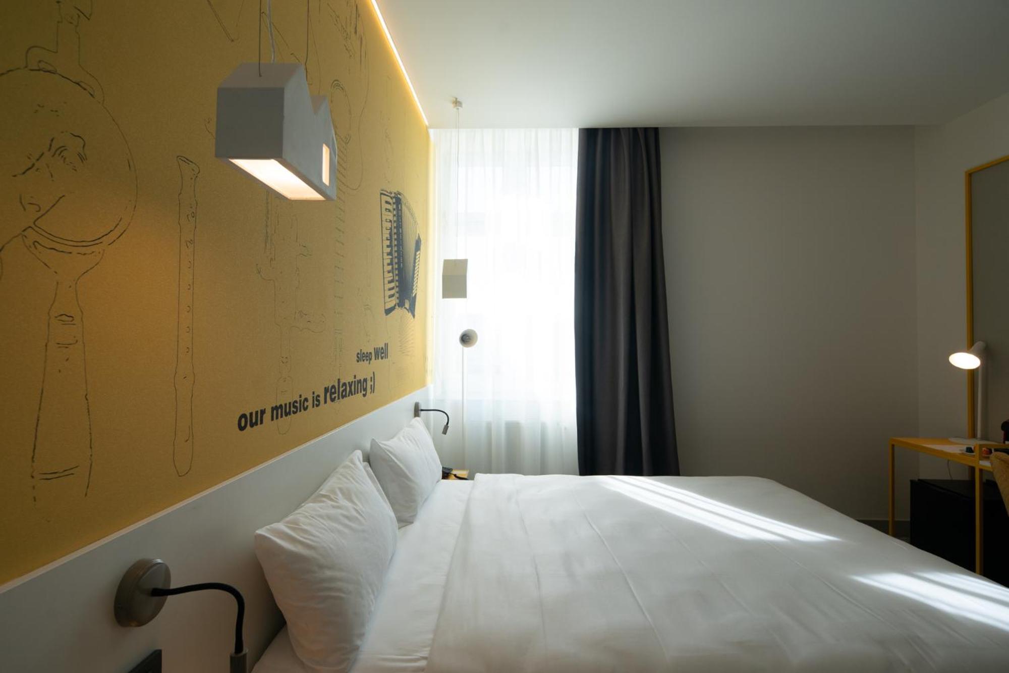 Ibis Styles Sibiu Arsenal Hotell Exteriör bild