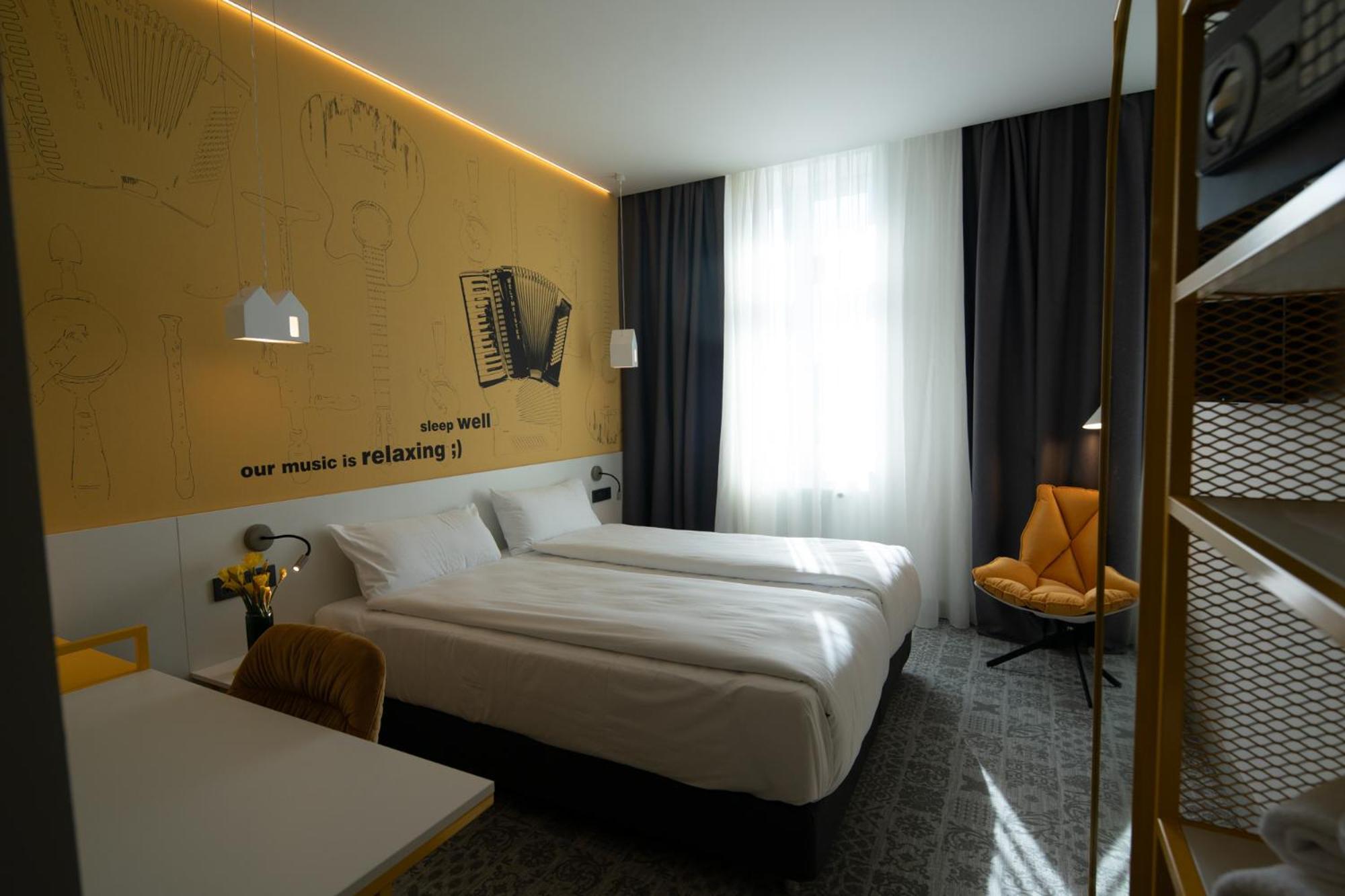 Ibis Styles Sibiu Arsenal Hotell Exteriör bild